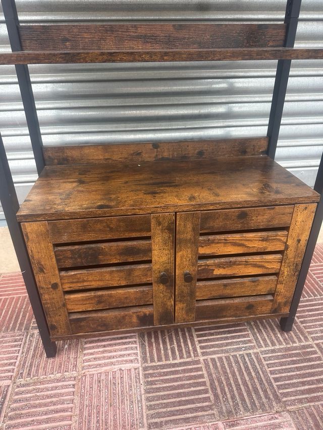 Estantería moderna madera y metal