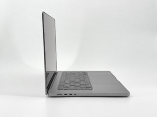 MacBook Pro 16" (2023) M2 Pro 12 CPU/19 GPU - SSD 512GB - RAM 16GB