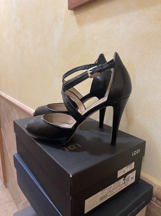 Sandalias LODI Piel Tacón Talla 39