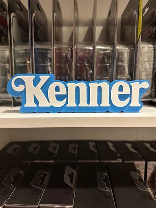 Logotipo Kenner 3D Azul e Branco