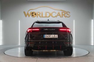 Lamborghini Urus   4.0 v8 s 