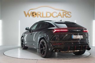 Lamborghini Urus   4.0 v8 s 