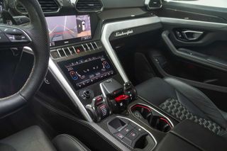 Lamborghini Urus   4.0 v8 s 