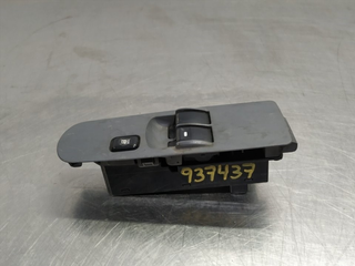 MANDO ELEVALUNAS DELANTERO IZQUIERDO MITSUBISHI C