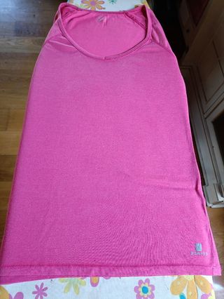 Camiseta deportiva Decathlon rosa T/S