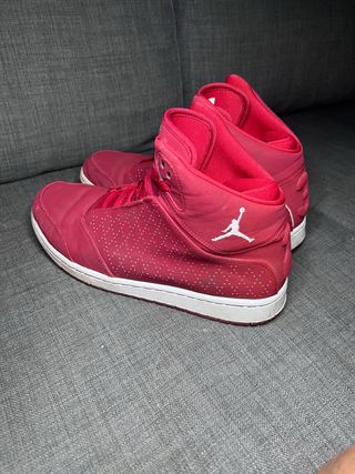 Zapatillas Jordan Rojas Talla 45