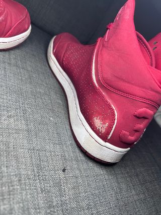 Zapatillas Jordan Rojas Talla 45