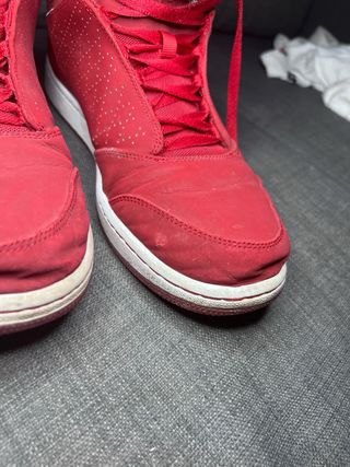 Zapatillas Jordan Rojas Talla 45