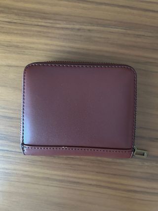 Cartera Guess Marrón y Dorada