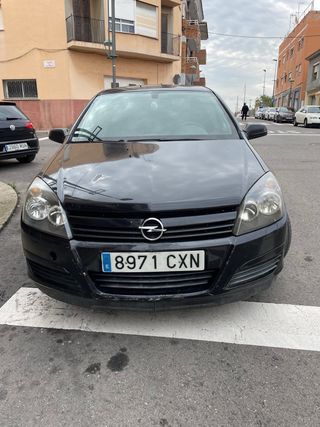 Opel Astra 2004
