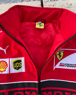Cazadora Ferrari F1 Vintage Unisex Retro Roja