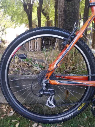 Bicicleta Scott Peak Naranja