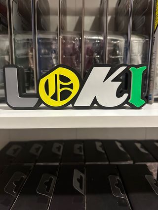 Logotipo 3D Loki