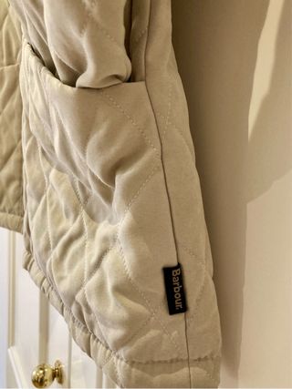 Chaqueta Barbour Beige Mujer