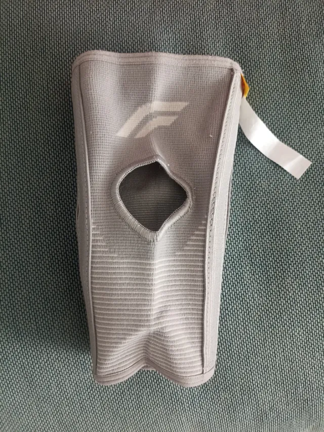 Rodillera estabilizadora 3M Future (talla S)