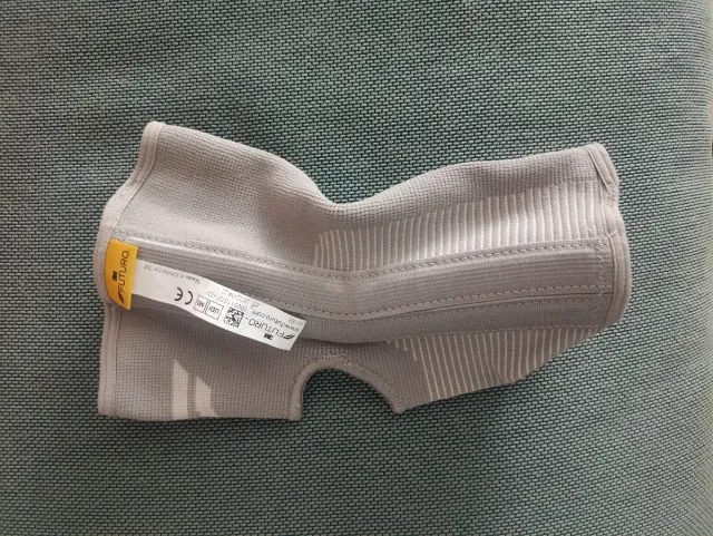 Rodillera estabilizadora 3M Future (talla S)