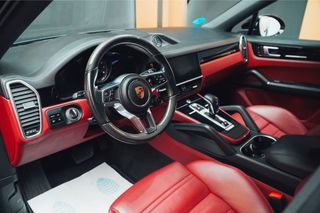 Porsche Cayenne e-hybrid 