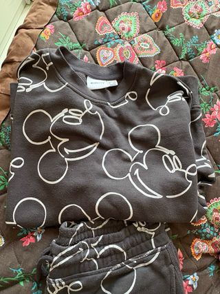 Chándal Disney Gris con Mickey Blanco