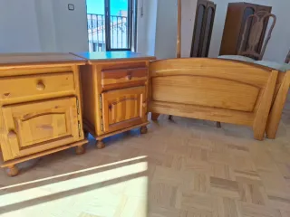 Testiere e tavoli in legno