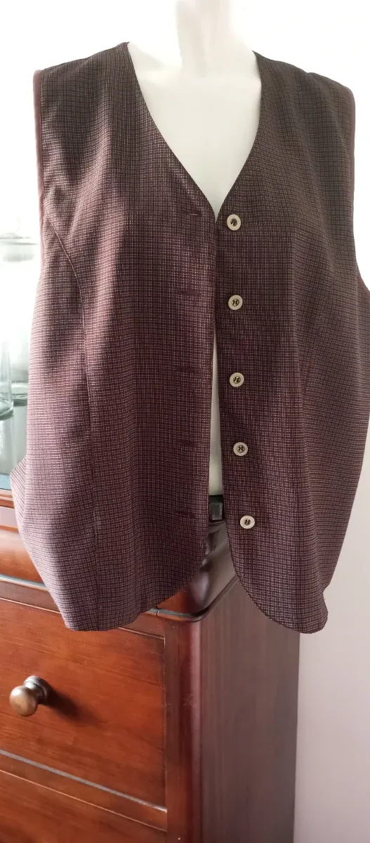 Chaleco de vestir mujer marrón y rojo