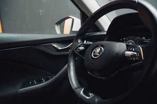 Skoda Kamiq 1.0 tsi 81kw (110cv) dsg ambition 