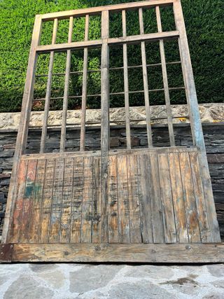 Portón de granero antiguo madera