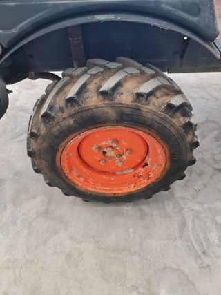 AUSA D201-RHD Dumper