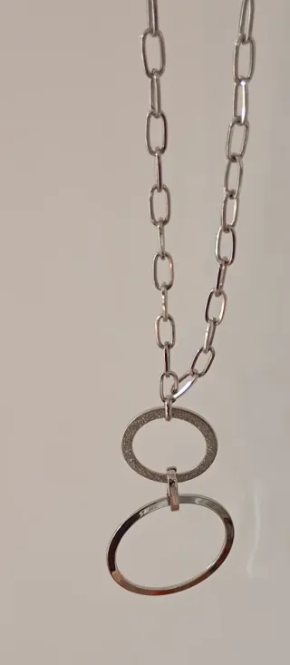 Collana J. Lo cerchi luminosi