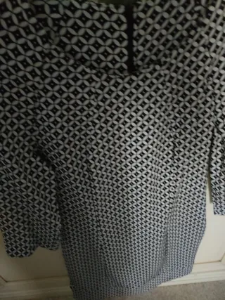 Abito donna fantasia geometrica