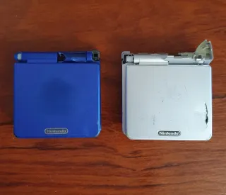 2 Nintendo Game Boy Advance SP para piezas