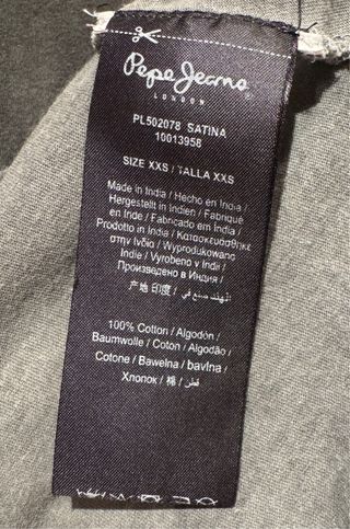 Camiseta ‘Pepe Jeans’ estrellas bordadas