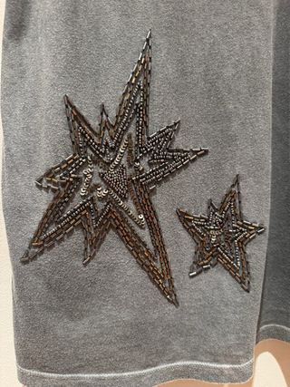Camiseta ‘Pepe Jeans’ estrellas bordadas