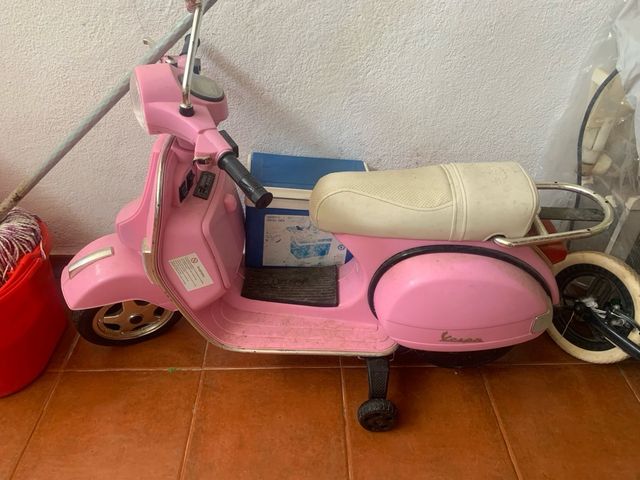 Moto Eléctrica Infantil Rosa vespa 