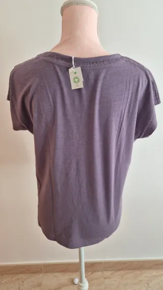 Camiseta Lila Talla M