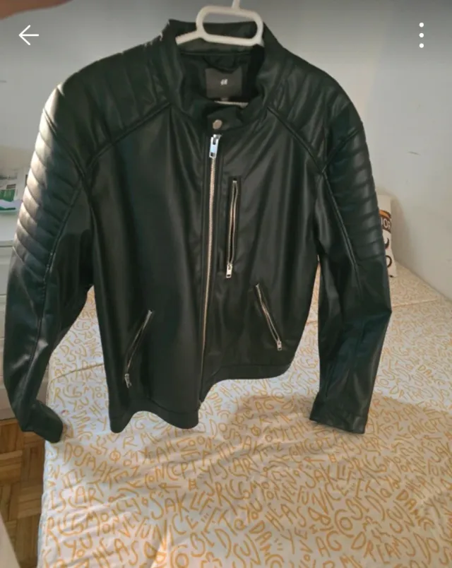 Chaqueta cuero H&M negra