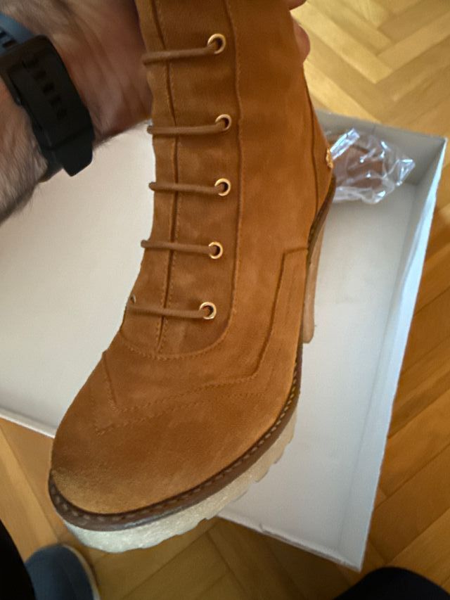 Botas altas de serraje efecto whisky talla 37