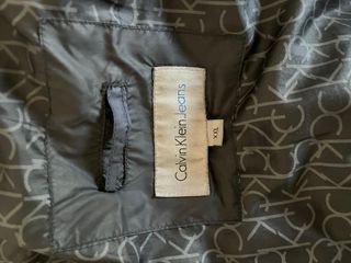 Abrigo Calvin Klein Negro/Gris