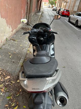 YAMAHA TMAX 500 Scooter