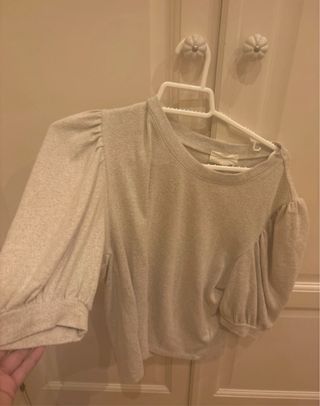 Camiseta corta manga abullonada