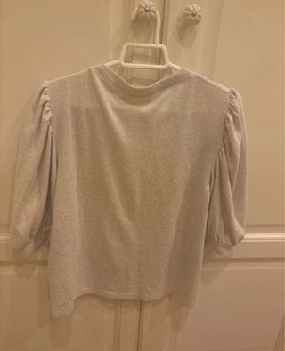 Camiseta corta manga abullonada