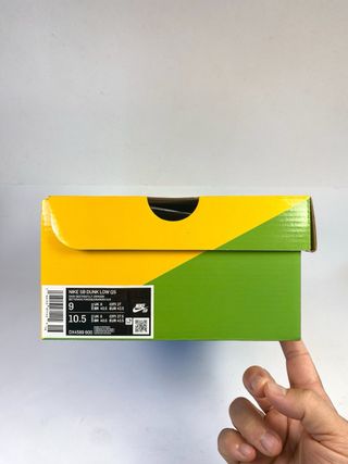 Nike SB Dunk Low Skate Like A Girl - 42.5