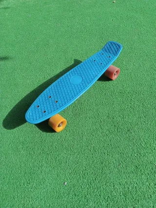 Patineta azul para niños