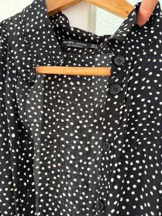Mono corto estampado lunares