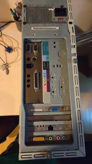 Ordenador IBM Pentium III Windows 98