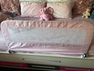 Barrera de seguridad para cama infantil