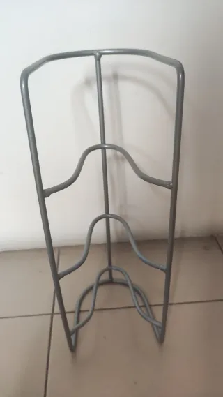 Soporte Metálico para CDs