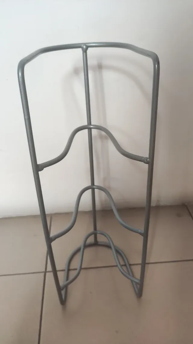 Soporte Metálico para CDs