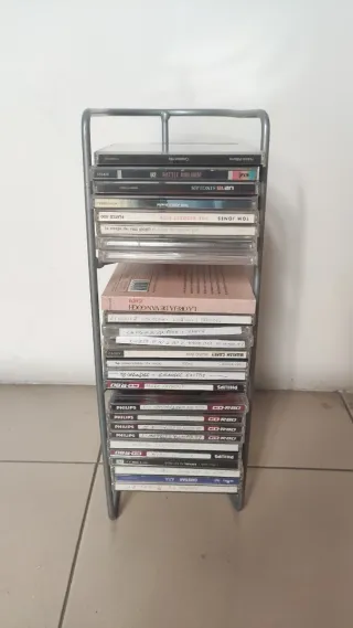 Soporte Metálico para CDs