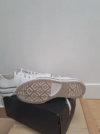 Converse piel blanca plataforma