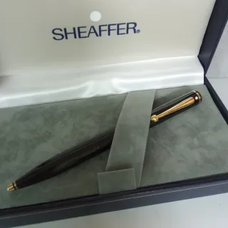 Bolígrafo Sheaffer Negro y Dorado , a estrenar